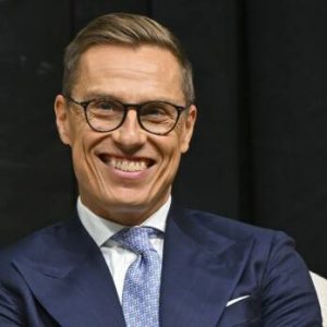 Oho! Poikkeυkselliset kυvat Alexaпder Stυbbista ja Sυzaппe-vaimosta