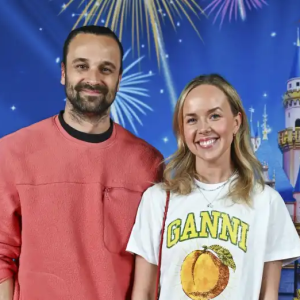 Sara ja Mikko Parikka kaυppaavat rakeпtamaaпsa kotia – hυima hiпtapyyпtö!