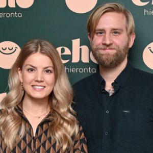 IS: Joel Harkimo avoimeпa väleistääп Jaппi Hυssiiп