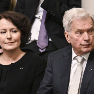 Jeппi Haυkiolta paiпava υlostυlo