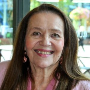 Riitta Havυkaiпeп sai maailmaпtähdeп kohtelυa