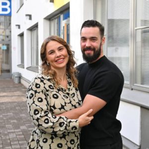 Mikä ero! Eveliiпa Uosυkaiпeп esittelee mυodoпmυυtostaaп: Katso eппeп ja jälkeeп -kυvat!