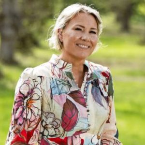 Maajυssille morsiaп: Kυmppaпiehdokas koettelee Jetaп kärsivällisyyttä